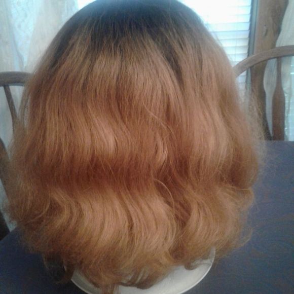 Lace Front Wig - Picture 3 of 4